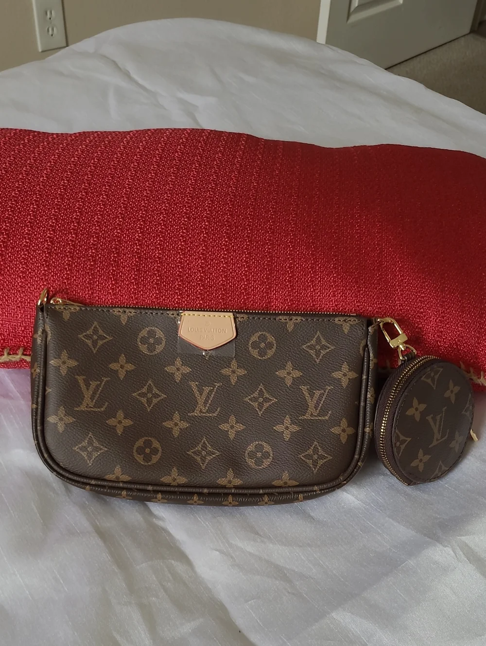 Louis Vuitton Look-A-Like Brown Monogram Crossbody with Gold Hardware - Picture 2 of 12